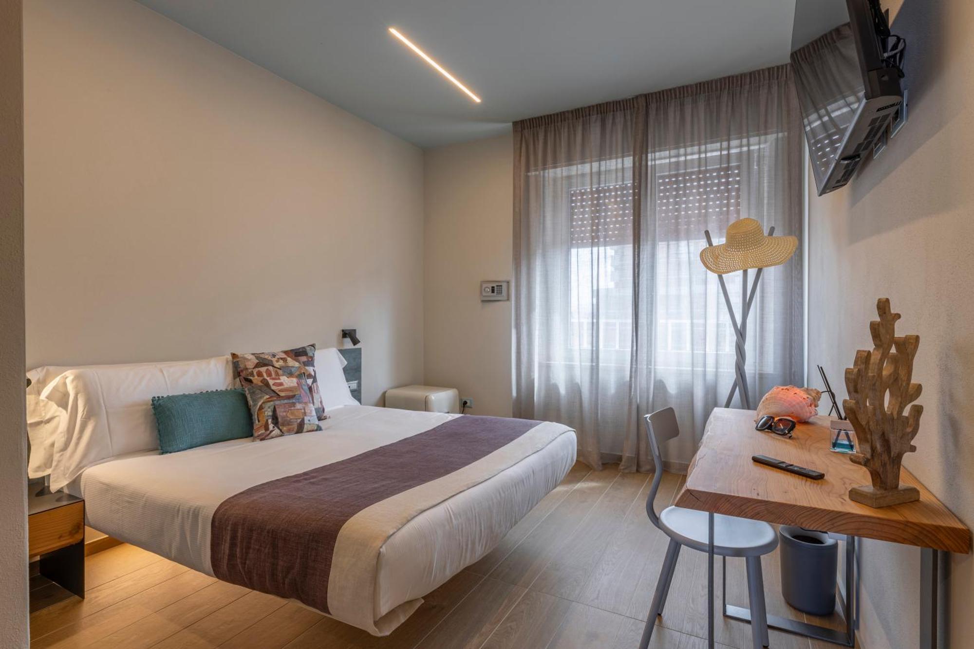 Luci Sul Mare -Boutique Rooms Follonica Exteriör bild