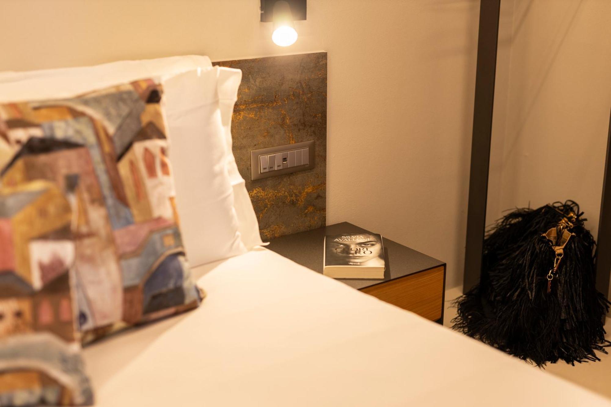Luci Sul Mare -Boutique Rooms Follonica Exteriör bild